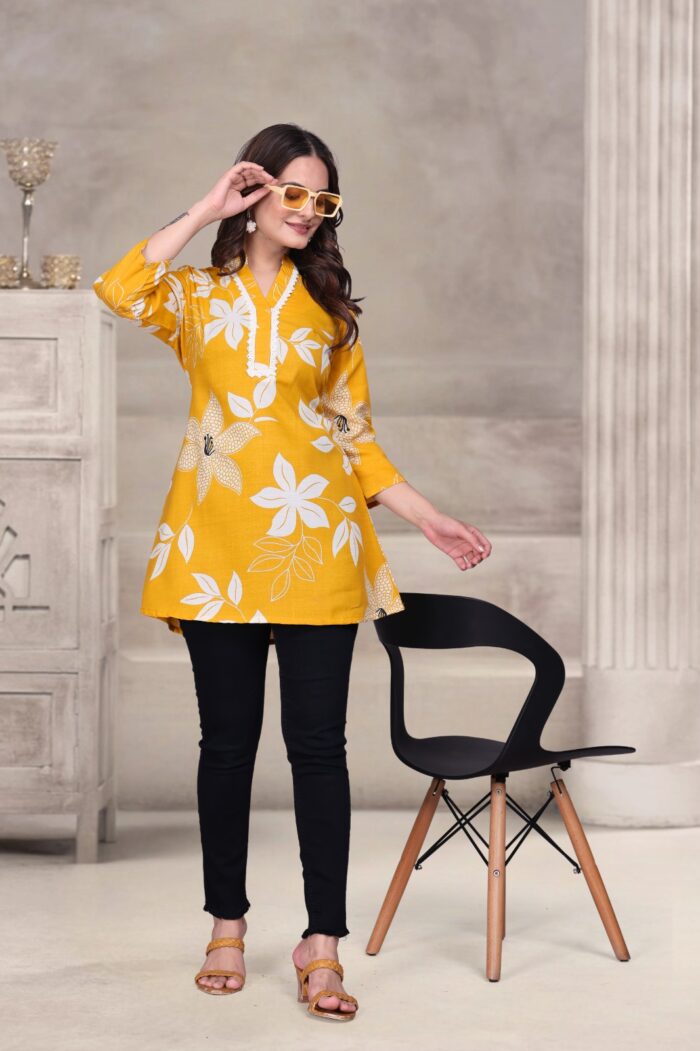 Cotton Blend Magic Slub Mill Print Top with Shiffli Lace