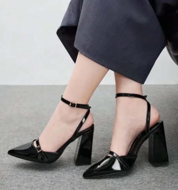 Elegant Black Patent Block Heel Slingback Pumps for Women
